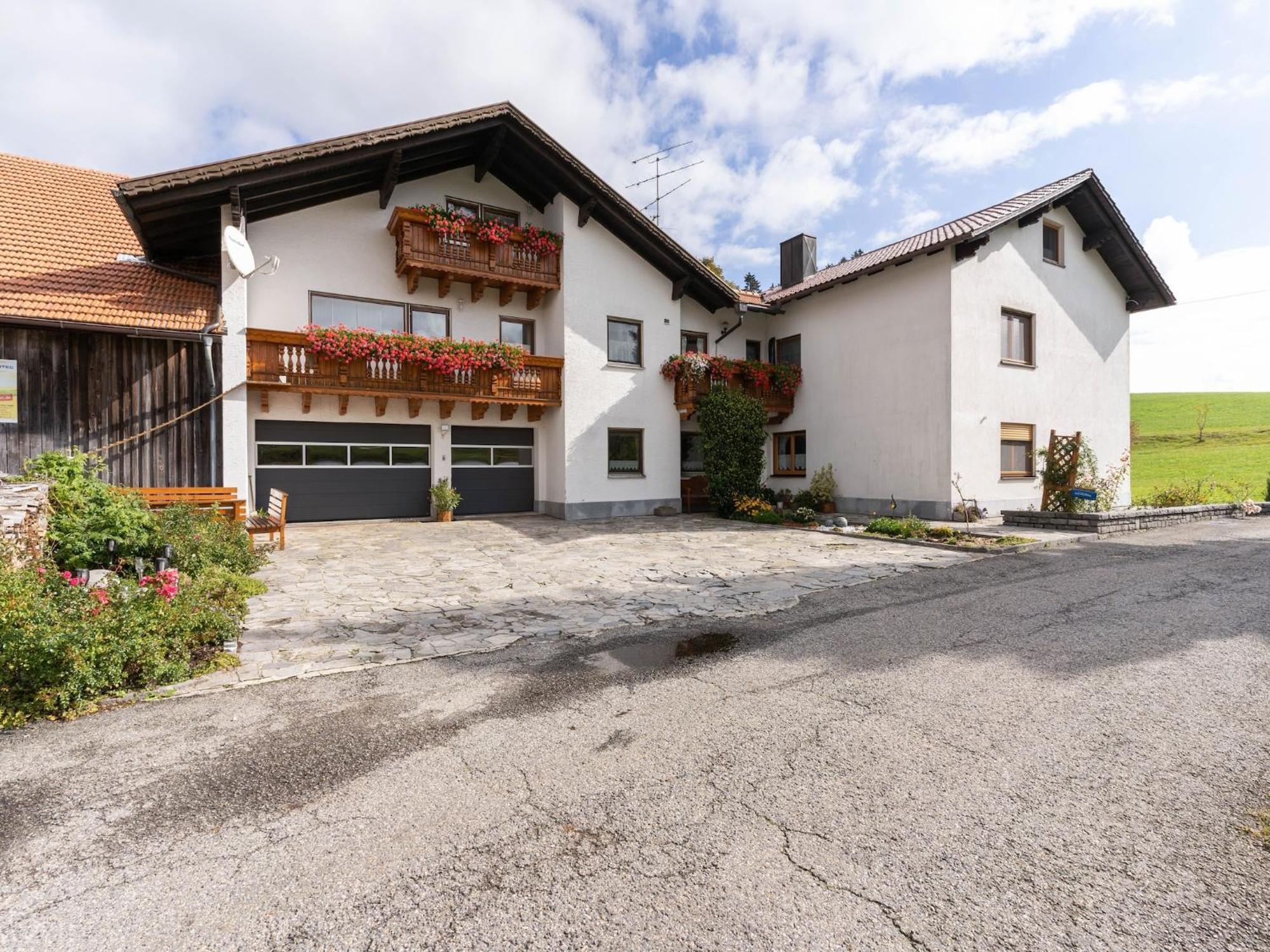 Cozy Apartment In Sonnen Bavaria Near Forest Luaran gambar